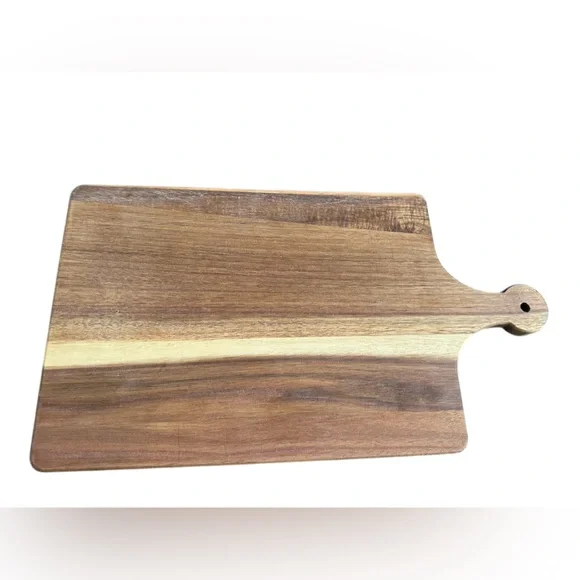 Handcrafted Decorative Cutting Board with Duck Design - Picture 4 of 5